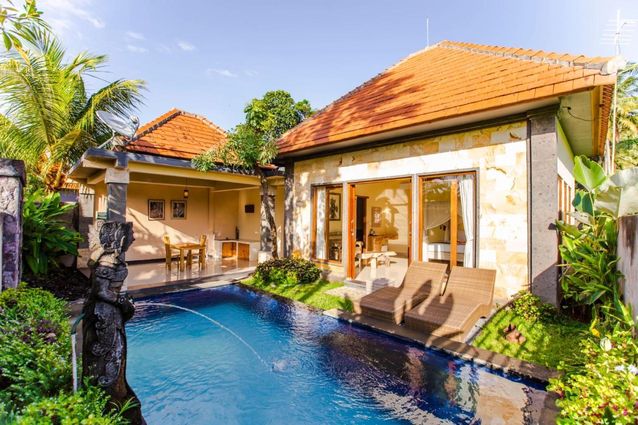 Asri Sari Villa Ubud Exterior foto